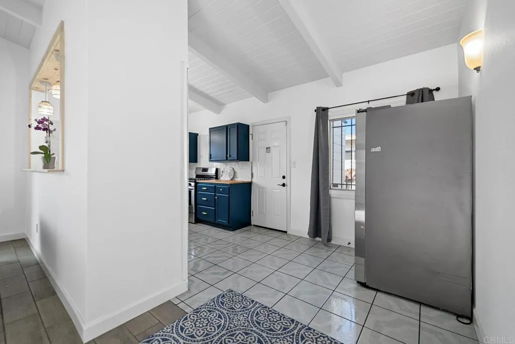 5074 La Paz Drive, San Diego, CA, 92113