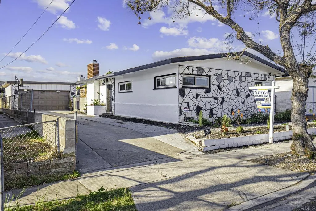 5074 La Paz Drive, San Diego, CA, 92113