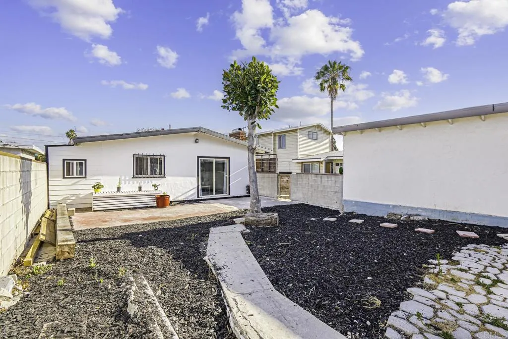 5074 La Paz Drive, San Diego, CA, 92113