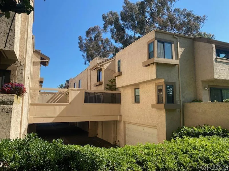 https://cdn.realtyfeed.com/cdn/127/305979538/a7de07a6fb695c07c47497be063ef87e.webp