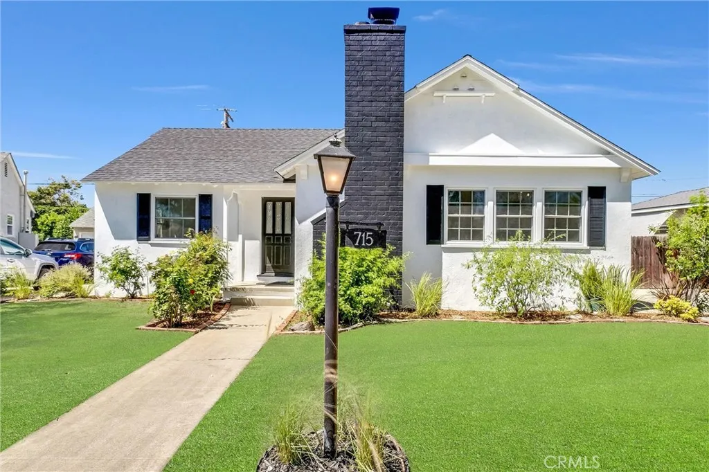 715  Jonquil Road