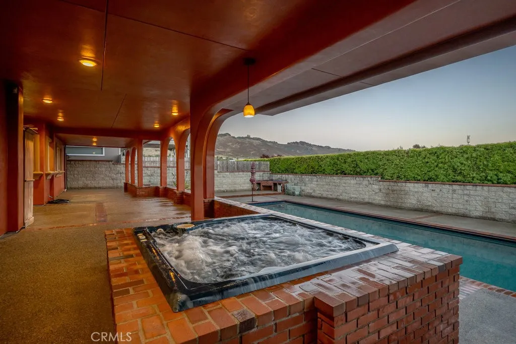 339 El Portal Drive, Pismo Beach, CA, 93449