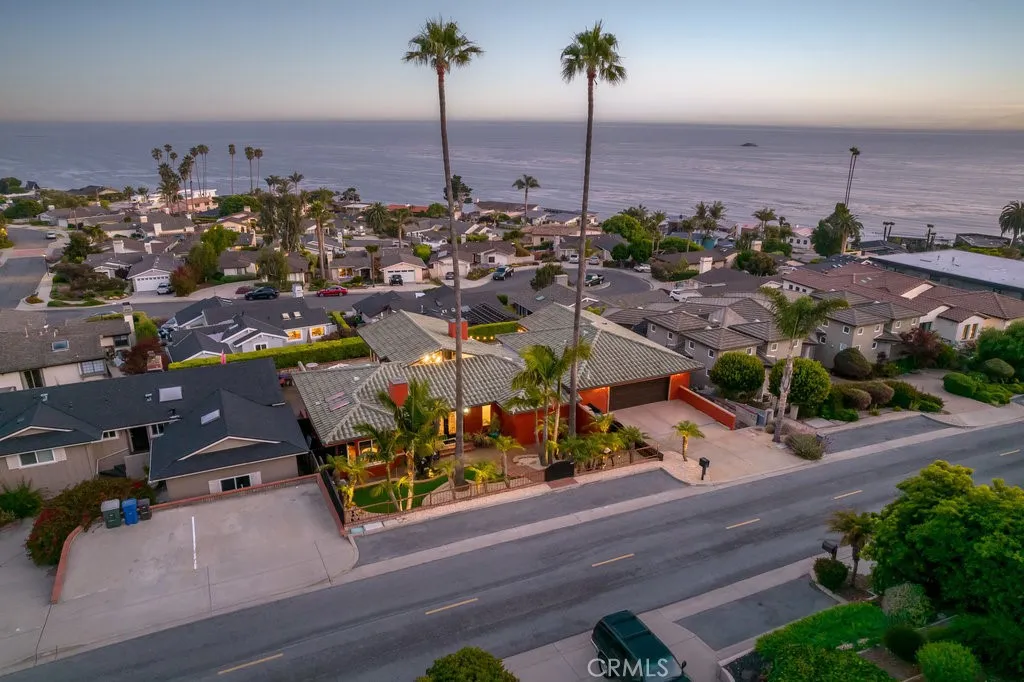339 El Portal Drive, Pismo Beach, CA, 93449