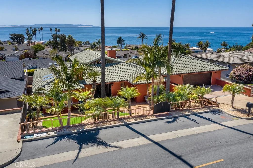 339 El Portal Drive, Pismo Beach, CA, 93449