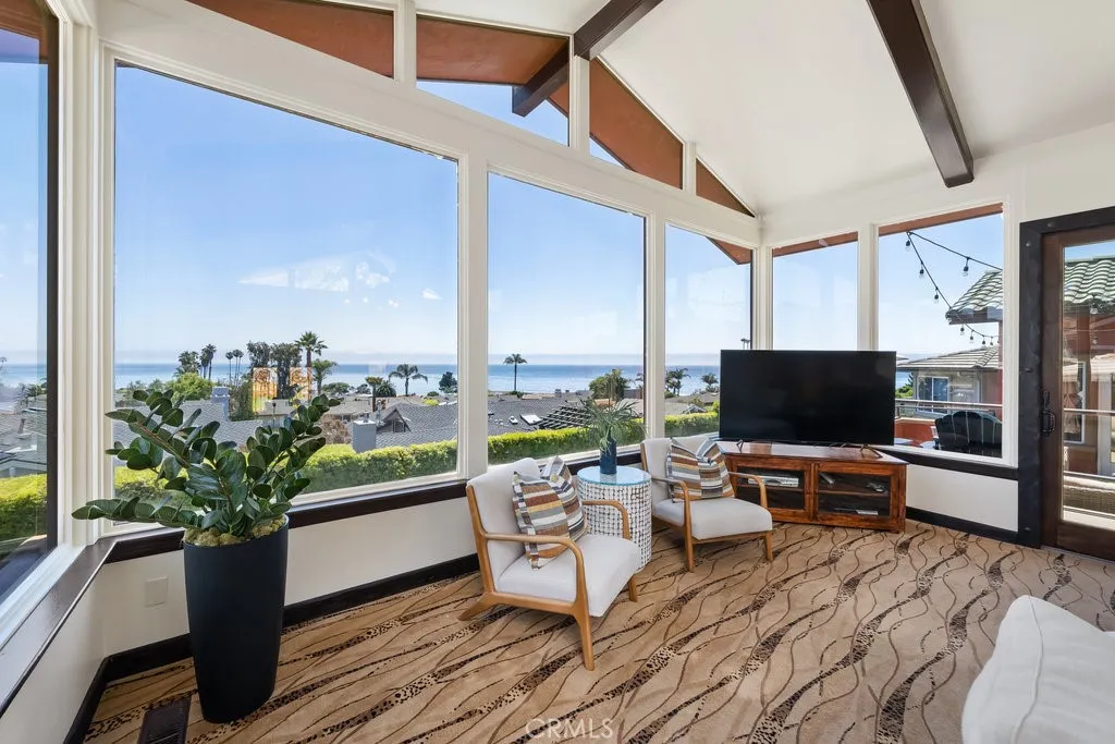 339 El Portal Drive, Pismo Beach, CA, 93449