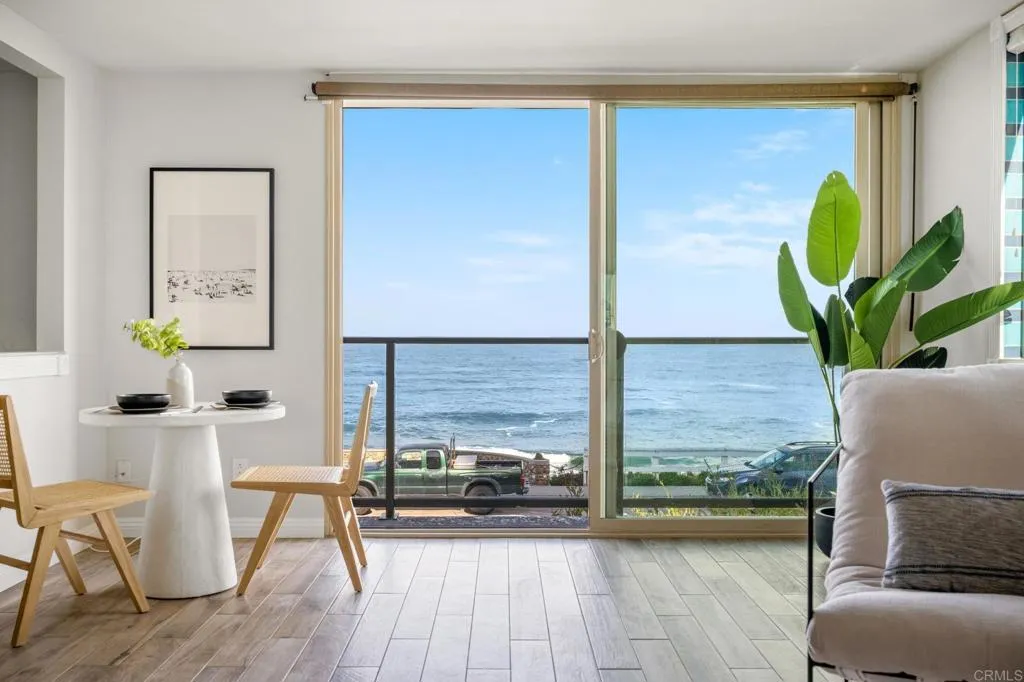 https://cdn.realtyfeed.com/cdn/127/305984108/64333aa8c514c941bc90a089266f4a6f.webp