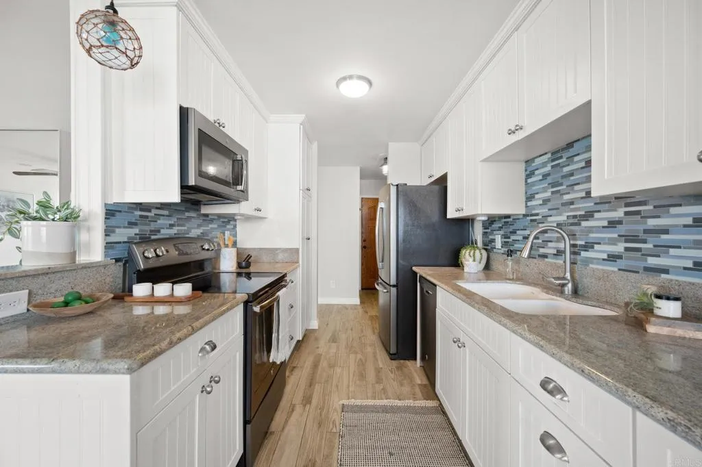 https://cdn.realtyfeed.com/cdn/127/305984108/6c94e25537409d1a0130fb25c85a0c3f.webp