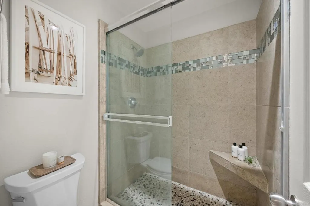 https://cdn.realtyfeed.com/cdn/127/305984108/a6f1d82e9a6d2e72f13478a194dbc40d.webp