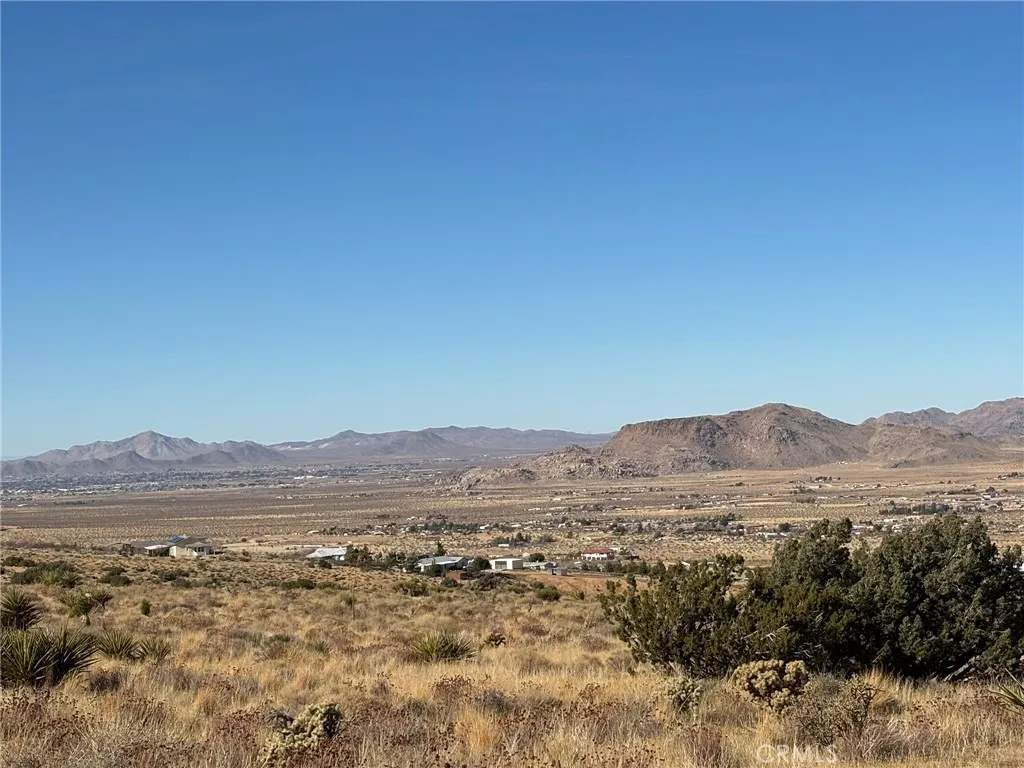 21 Luna Mountain, Apple Valley, Ca 92308 - Photo 3 of 7, Apple Valley, CA