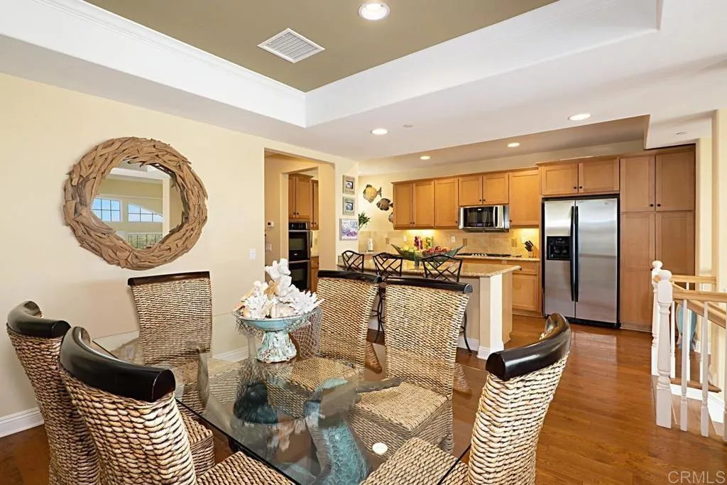 https://cdn.realtyfeed.com/cdn/127/305987746/71519603a106c756aa87933dff2709cc.webp