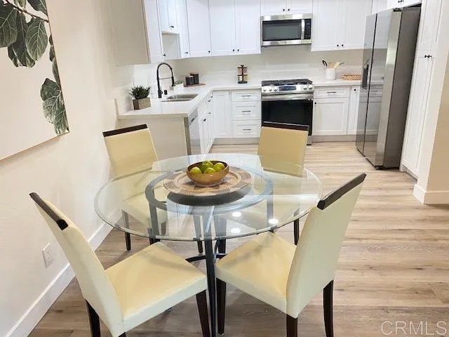 https://cdn.realtyfeed.com/cdn/127/305992992/628667bfc15503ef7b17b909a25dcf47.webp