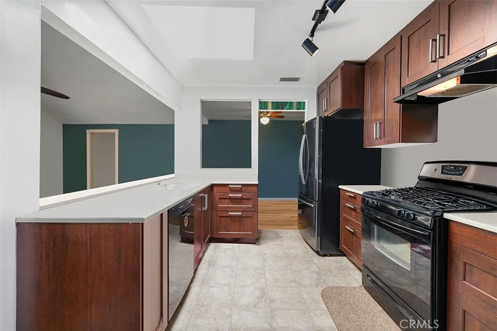 4733 Fidler Avenue, Long Beach, CA, 90808