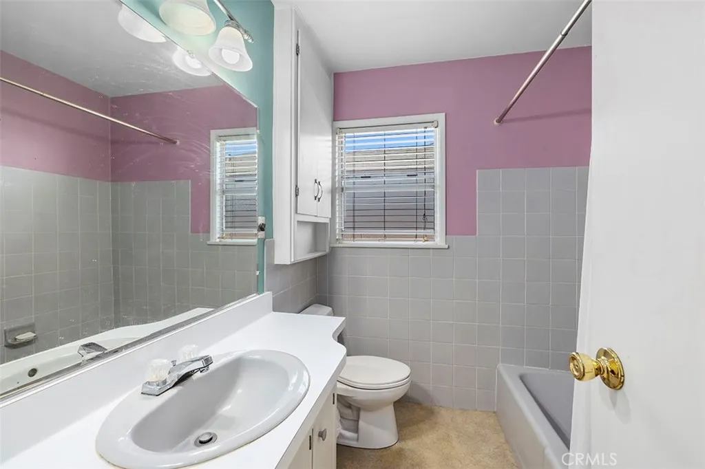 4733 Fidler Avenue, Long Beach, CA, 90808