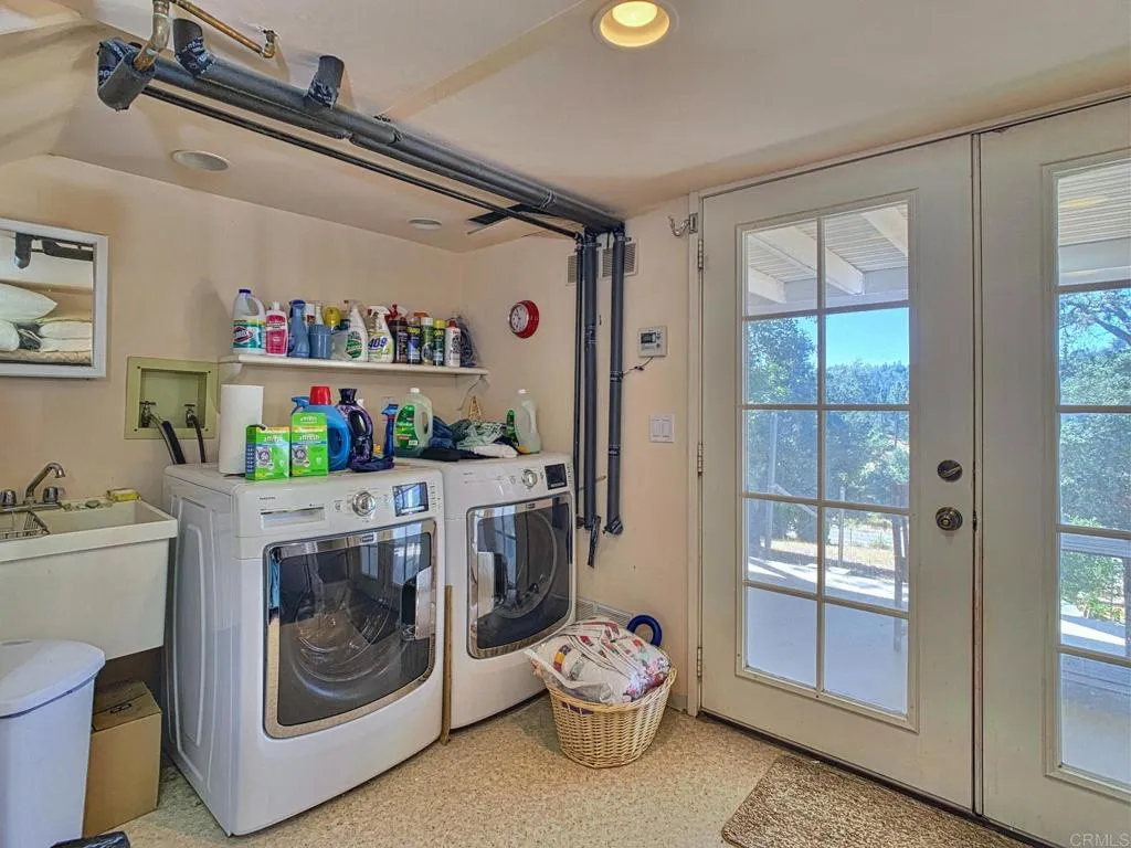 https://cdn.realtyfeed.com/cdn/127/305998287/8997e0c839e0863848cf29981fe8b4cb.webp