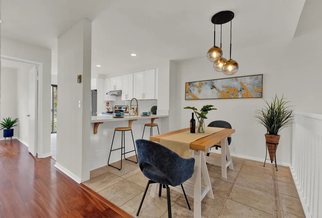 https://cdn.realtyfeed.com/cdn/127/305999303/03e39e7142ae6acf12ab1545211fe197.webp