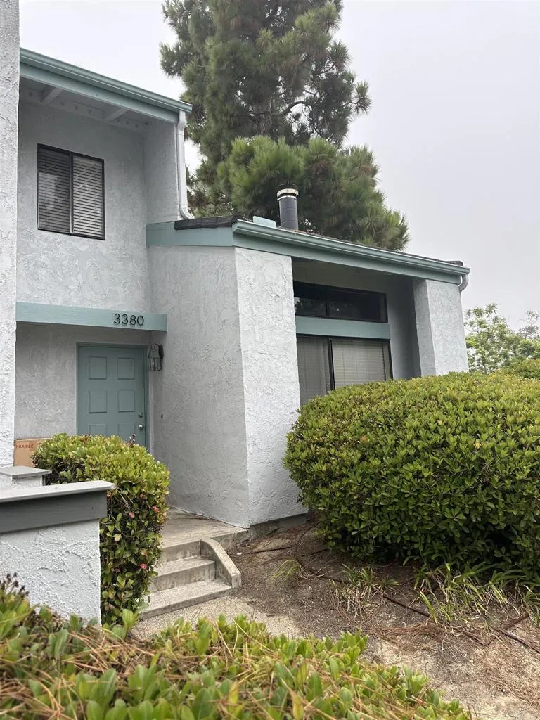 https://cdn.realtyfeed.com/cdn/127/305999303/4449e9af15a53c5e0d3a7d69133a30b4.webp