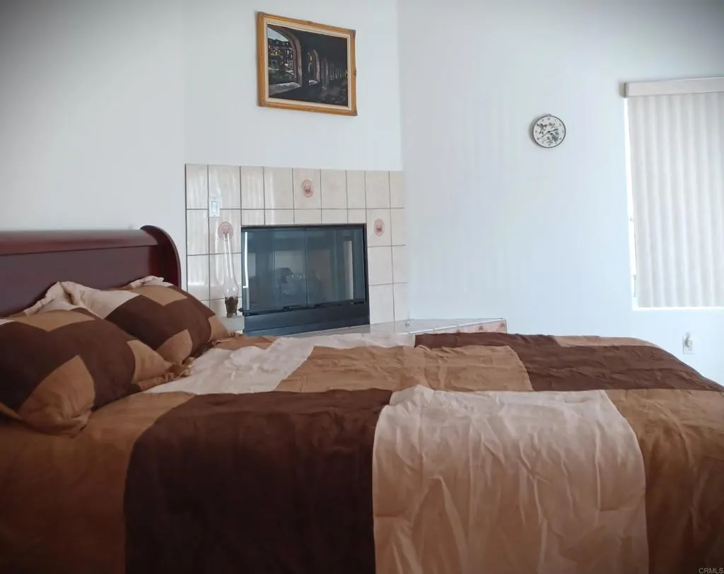 https://cdn.realtyfeed.com/cdn/127/306005041/3ea25eb6947ce00fd738a16d5ca6095b.webp