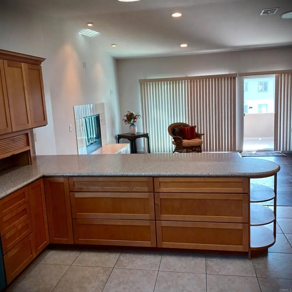 https://cdn.realtyfeed.com/cdn/127/306005041/b8f1ddeccf5802a61c3c60cb0eee53aa.webp