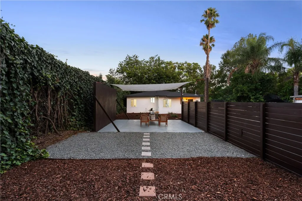 421 Valencia Avenue, Burbank, CA, 91506
