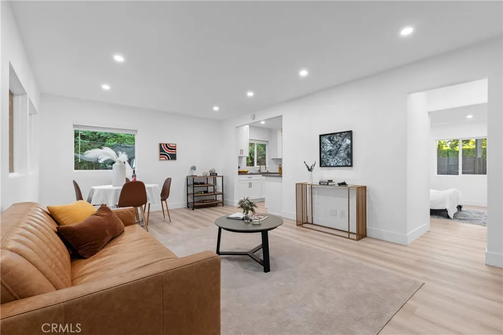 421 Valencia Avenue, Burbank, CA, 91506