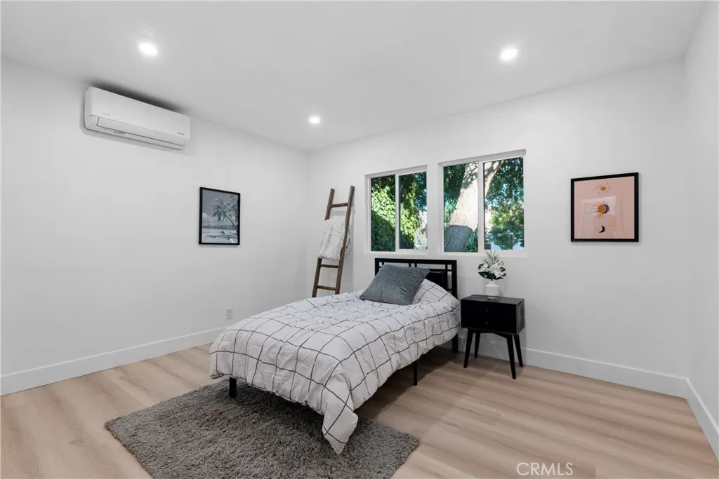 421 Valencia Avenue, Burbank, CA, 91506