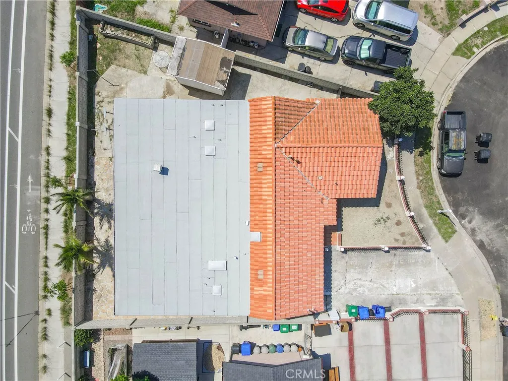https://cdn.realtyfeed.com/cdn/127/306008503/4fd5e1883a34e3173e8758cdd81583bd.webp