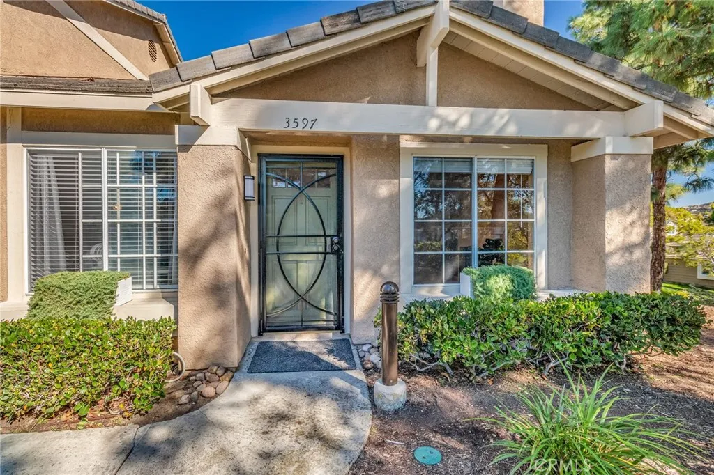 MLS: CV23166225 Condo For Sale