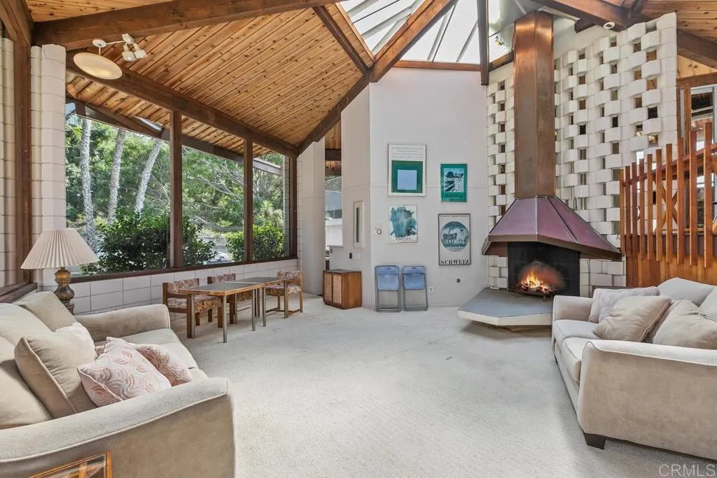 https://cdn.realtyfeed.com/cdn/127/306013026/0ada635dff3f5d732729d9c92cced116.webp