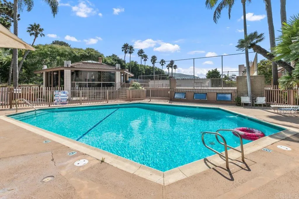 https://cdn.realtyfeed.com/cdn/127/306013026/9a97db611f5a9f9f020271f8ead39353.webp