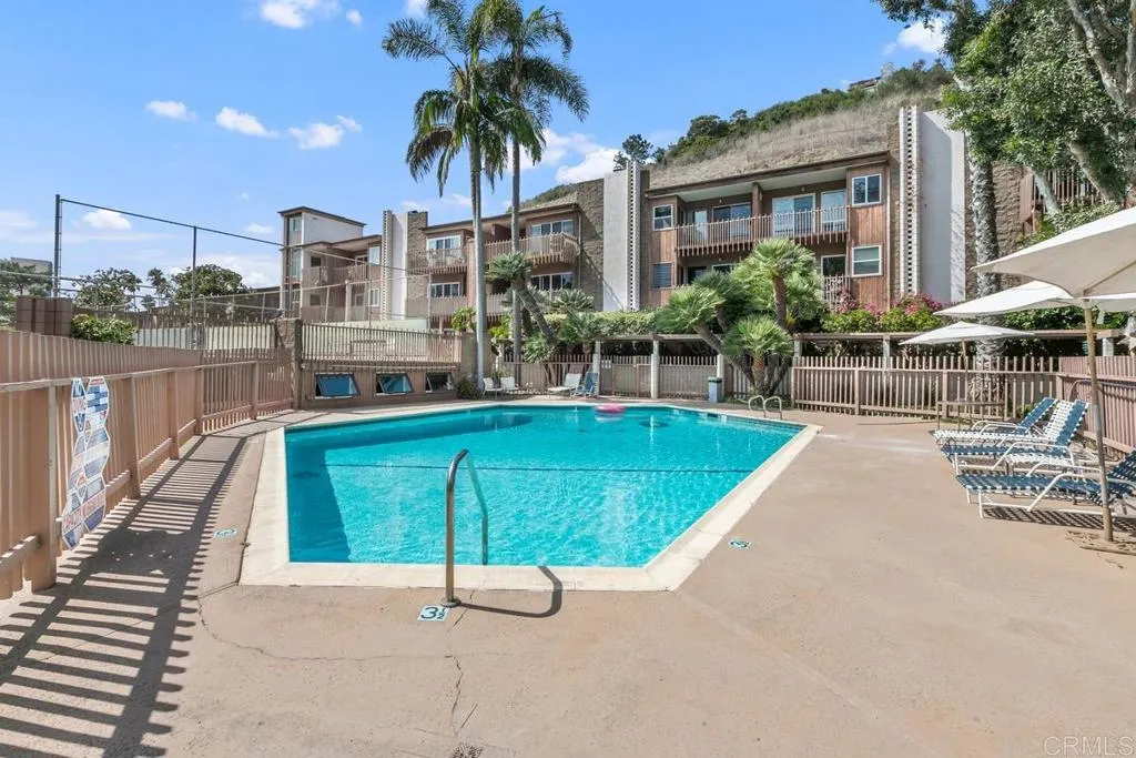 https://cdn.realtyfeed.com/cdn/127/306013026/f91759c9cb9e0876bf5782596c52fcb8.webp