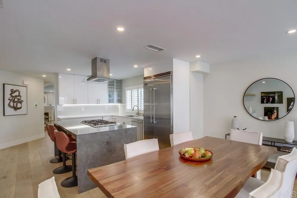 https://cdn.realtyfeed.com/cdn/127/306013764/6249451da0092e5f61f0f58978f9b46b.webp
