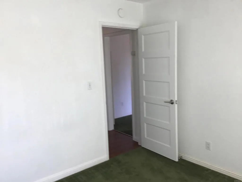 https://cdn.realtyfeed.com/cdn/127/306016518/13f12fe38718bff91461366e2ad79687.webp