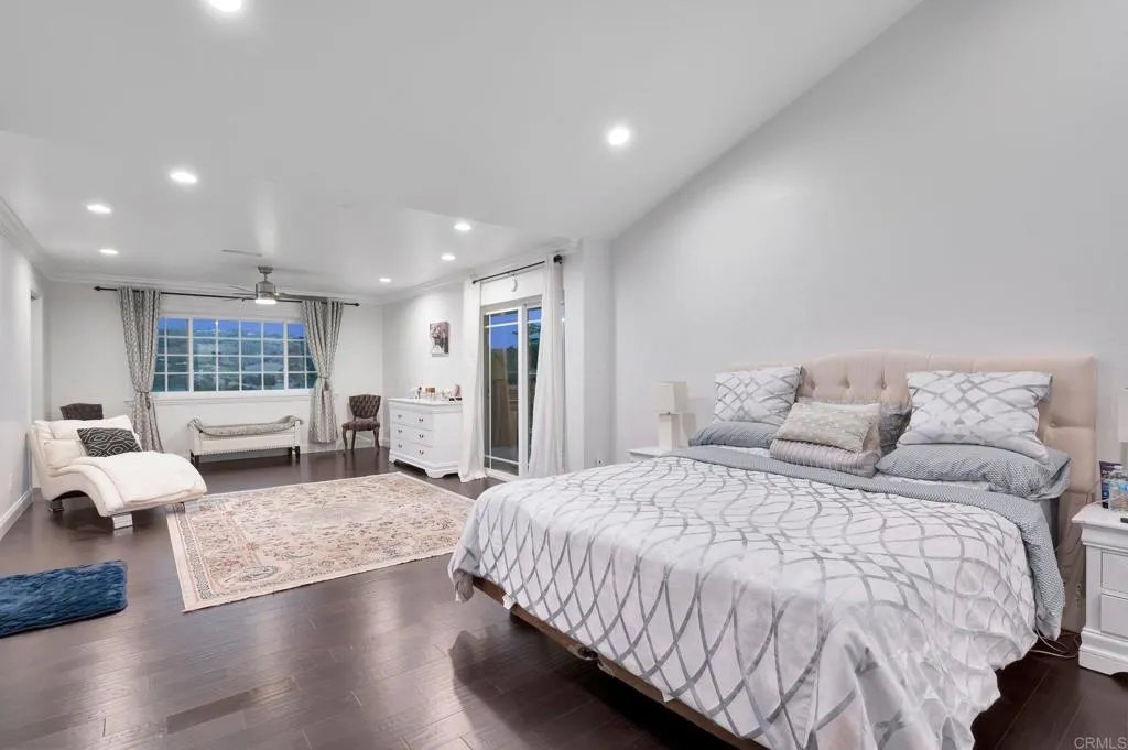 https://cdn.realtyfeed.com/cdn/127/306019468/ef8020a6d914b3614cfb142b6c39ad77.webp