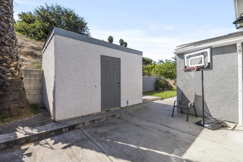 https://cdn.realtyfeed.com/cdn/127/306020165/1656e9583840b1b101dcce66190ed133.webp