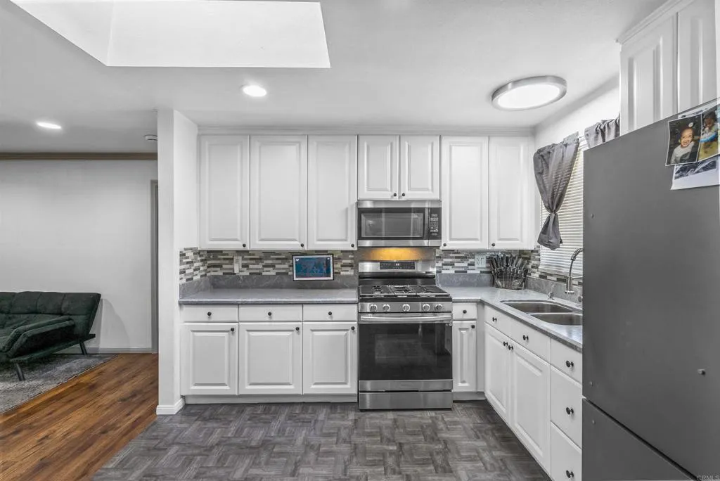 https://cdn.realtyfeed.com/cdn/127/306020165/abff1095217e3bcb6e28007fe74281be.webp