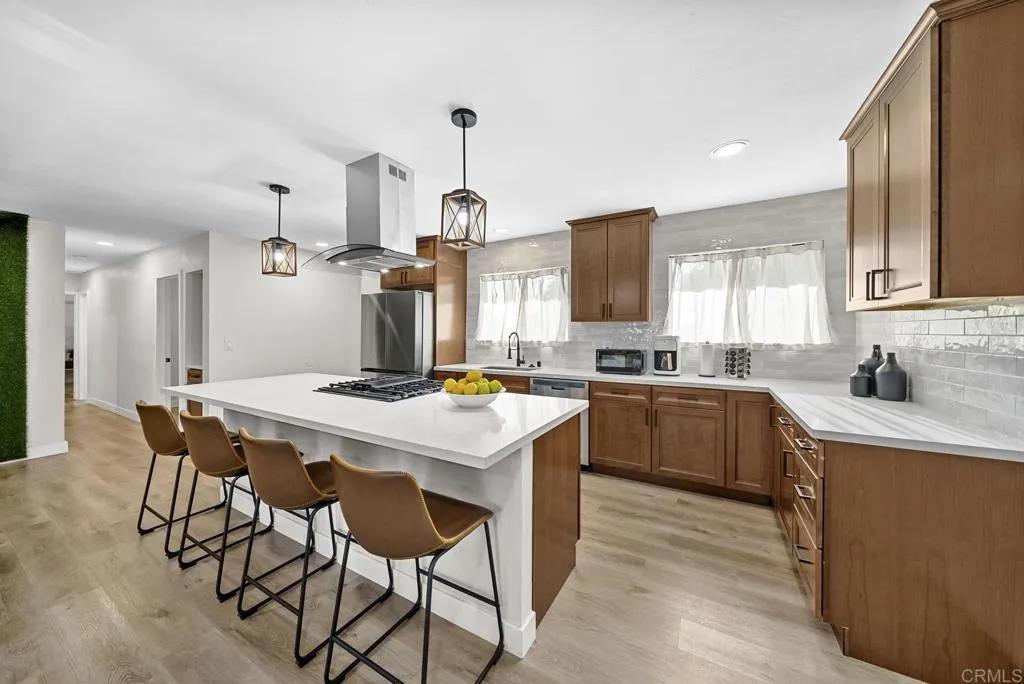 https://cdn.realtyfeed.com/cdn/127/306022562/98ba90609ba048ee257a8d6e7a80d0cc.webp