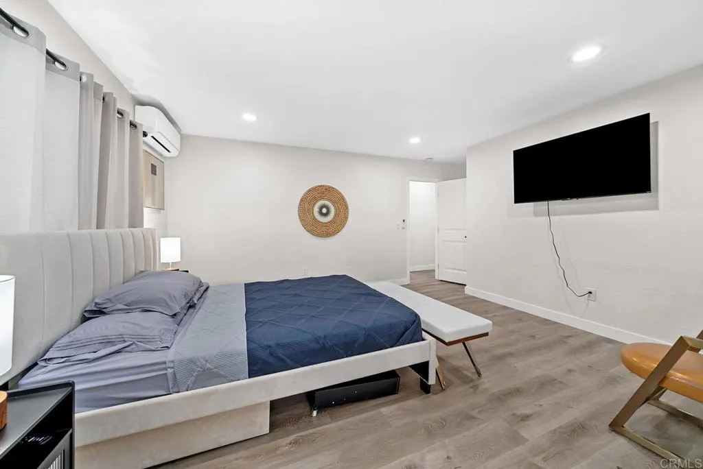 https://cdn.realtyfeed.com/cdn/127/306022562/deefbb7d9c66c292afd2476528addb76.webp