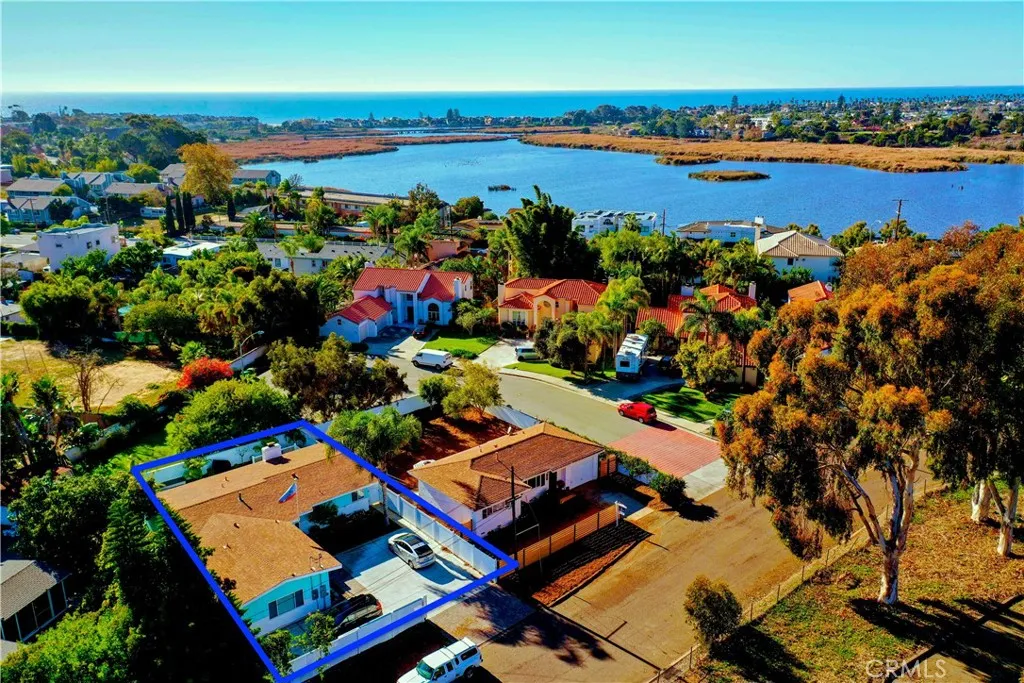 https://cdn.realtyfeed.com/cdn/127/306023763/6a6d4b386fbfc58159a028b6fba795d9.webp