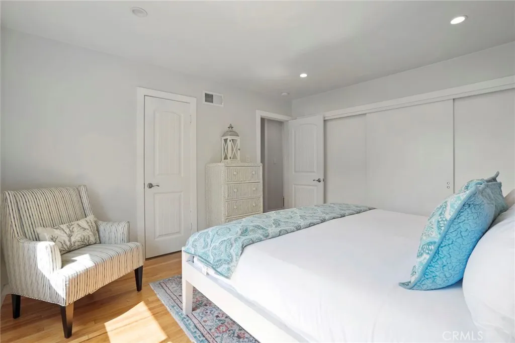 https://cdn.realtyfeed.com/cdn/127/306023763/ad8374811a59f3931611c9a98a65f253.webp