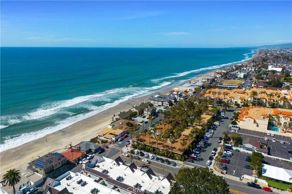 https://cdn.realtyfeed.com/cdn/127/306023763/ef3495ace54dbaed139d040ee739d710.webp