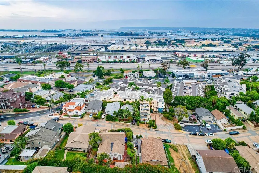 https://cdn.realtyfeed.com/cdn/127/306024182/0d540cdd2b9dd1c67ed872ff72f57c30.webp