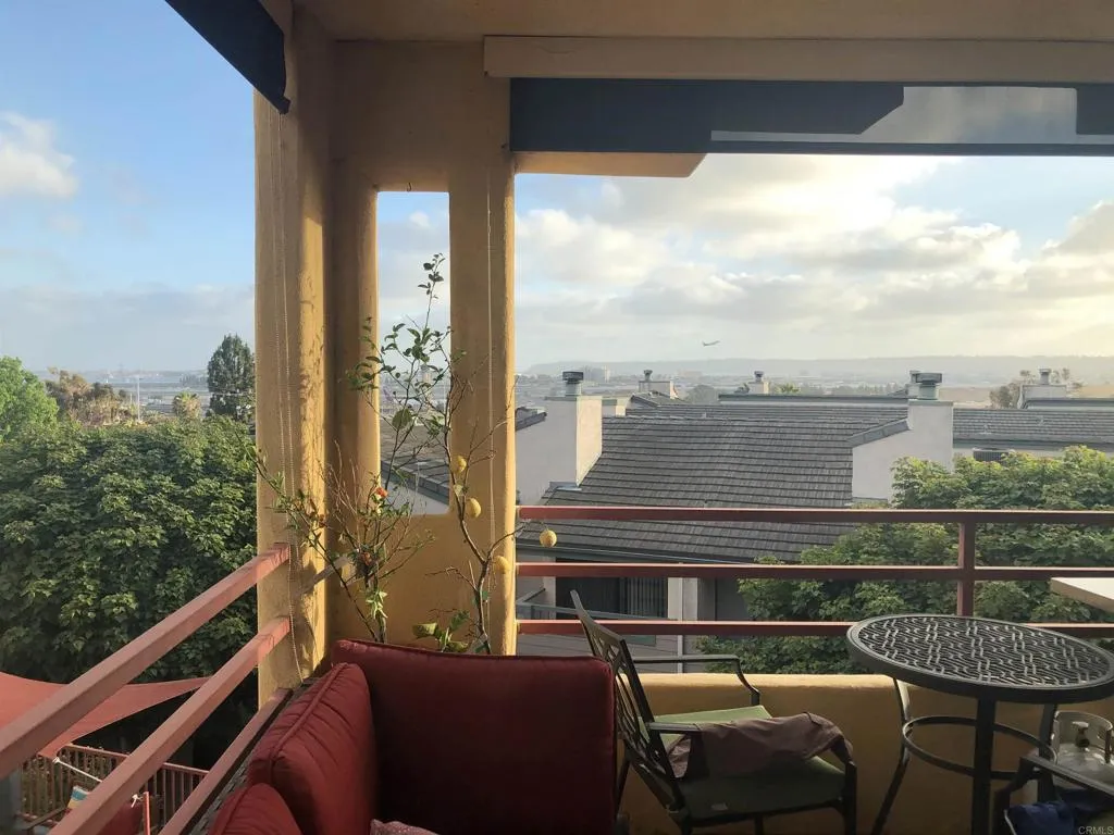 https://cdn.realtyfeed.com/cdn/127/306024182/29ea8df813e3d8d98cdf438e7484fa5e.webp
