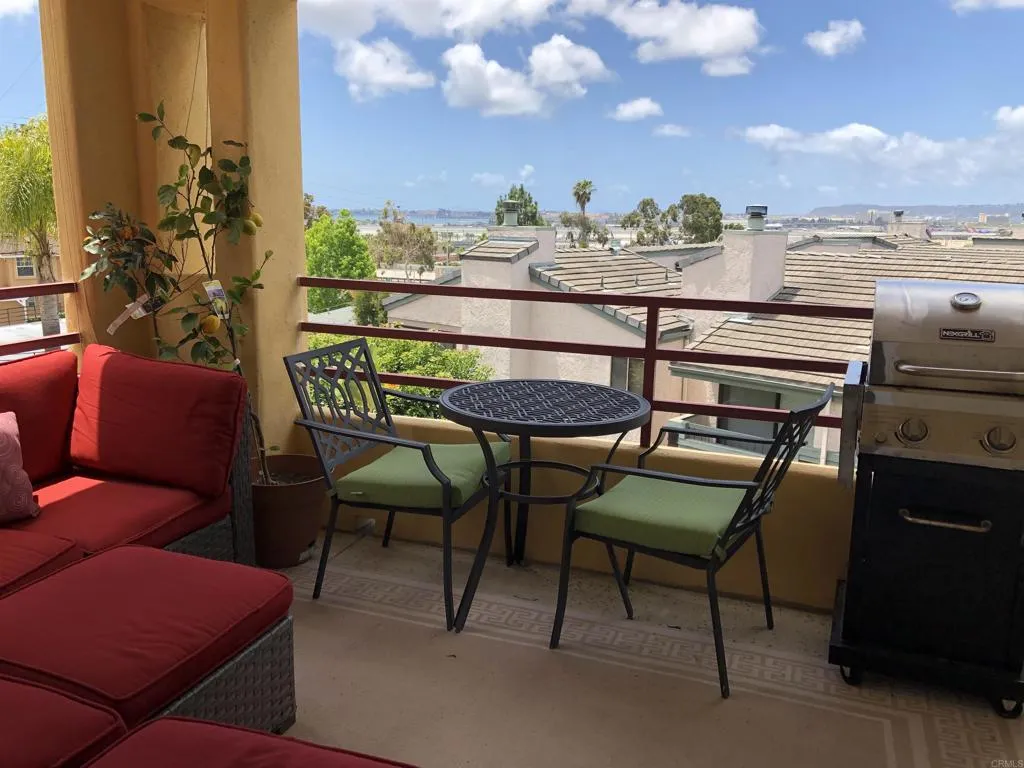 https://cdn.realtyfeed.com/cdn/127/306024182/3bdbf735f26e43d5a2a055cb9d7574ba.webp