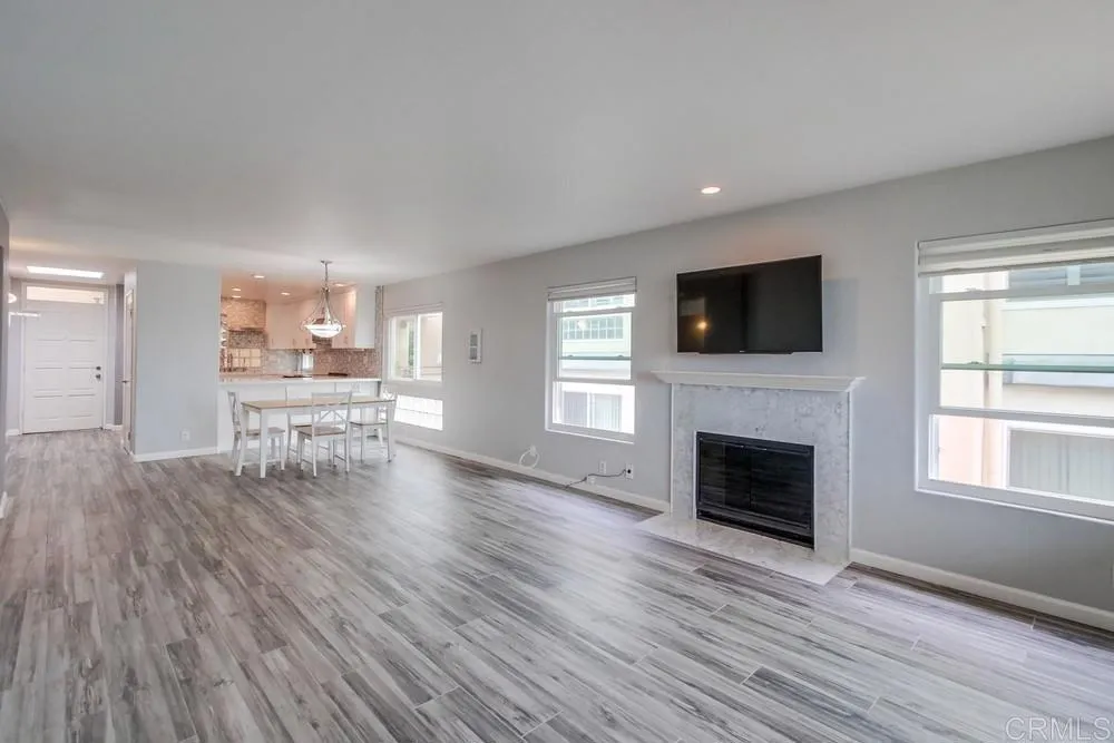 https://cdn.realtyfeed.com/cdn/127/306024182/4c2a93ed0c8913c735d106edc5980ca2.webp