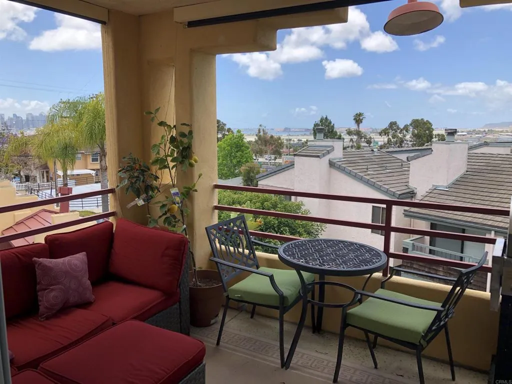 https://cdn.realtyfeed.com/cdn/127/306024182/895471b79569f3224443b48ecb1cd25c.webp