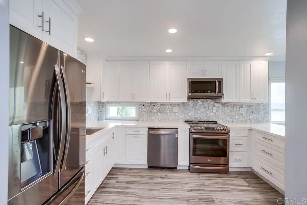 https://cdn.realtyfeed.com/cdn/127/306024182/dc96061e5cfa264f14891ae300a366a5.webp