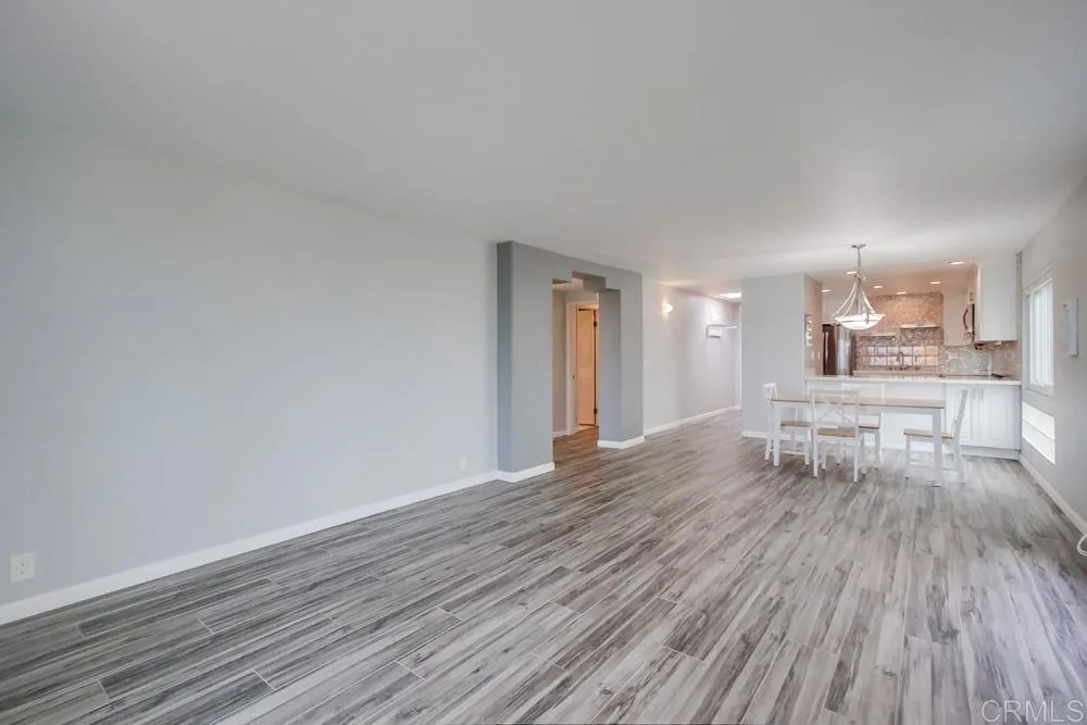 https://cdn.realtyfeed.com/cdn/127/306024182/f2379707509d9a1d556ba96dce150b03.webp