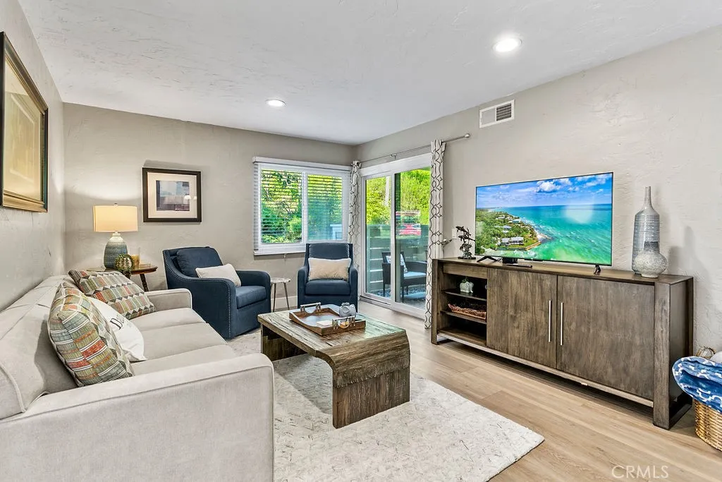 841 Beryl st UNIT A, San Diego, CA, 92109