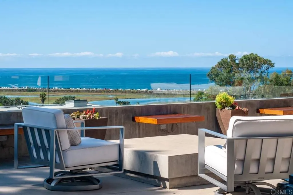 https://cdn.realtyfeed.com/cdn/127/306026193/3751d483c126ebec2aa1468864fcdd32.webp