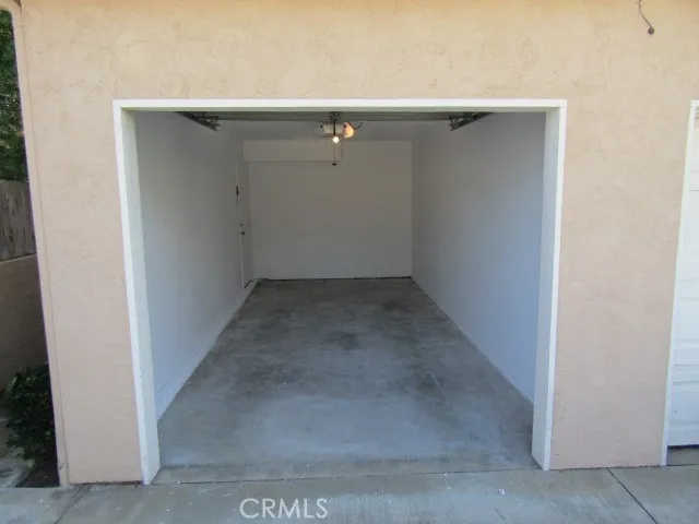 Photo #3: CV23184207 Listing 